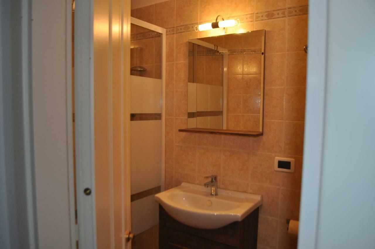 Suite Al Ponte Taranto Exterior photo