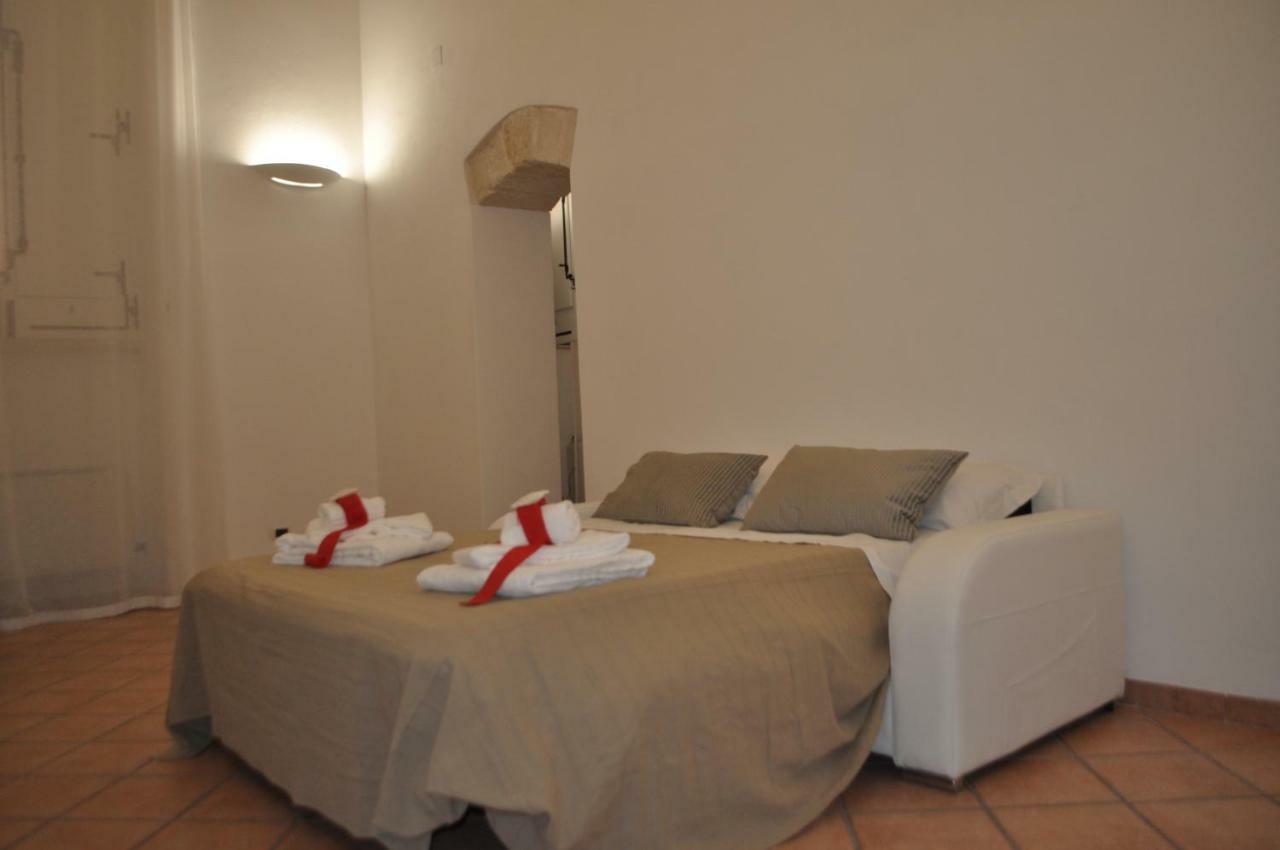 Suite Al Ponte Taranto Exterior photo