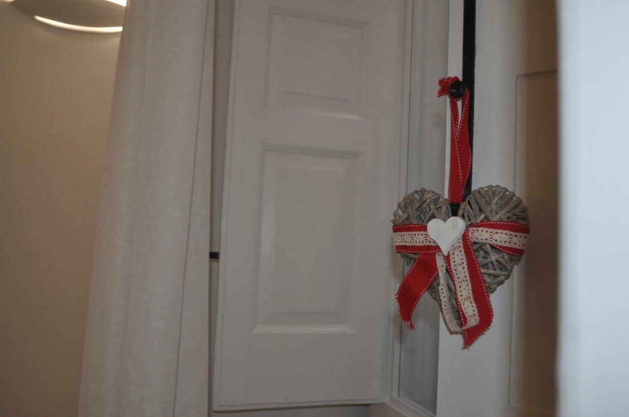 Suite Al Ponte Taranto Exterior photo